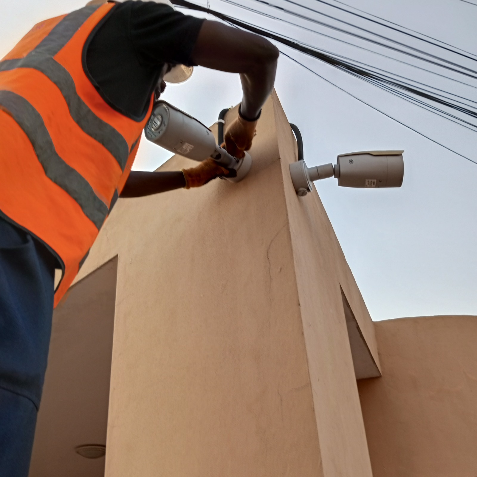 Sistema de Segurança Electrónica